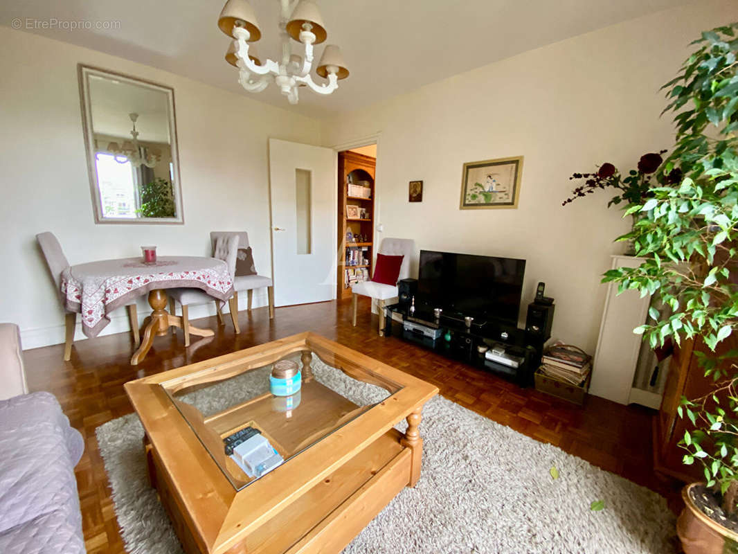 Appartement à BOULOGNE-BILLANCOURT