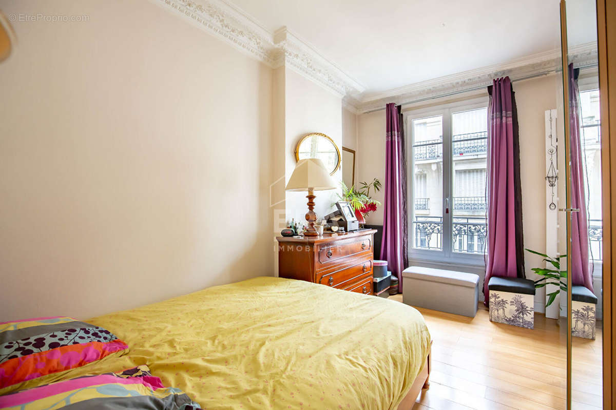 Appartement à PARIS-12E