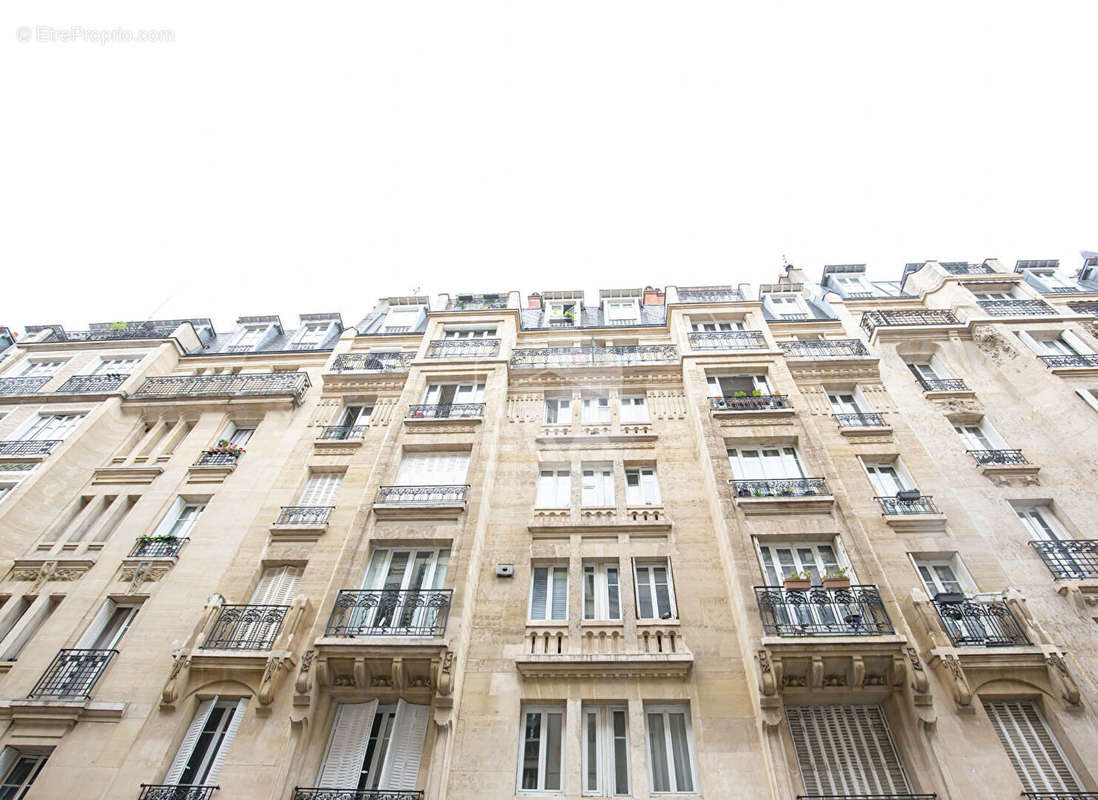 Appartement à PARIS-12E