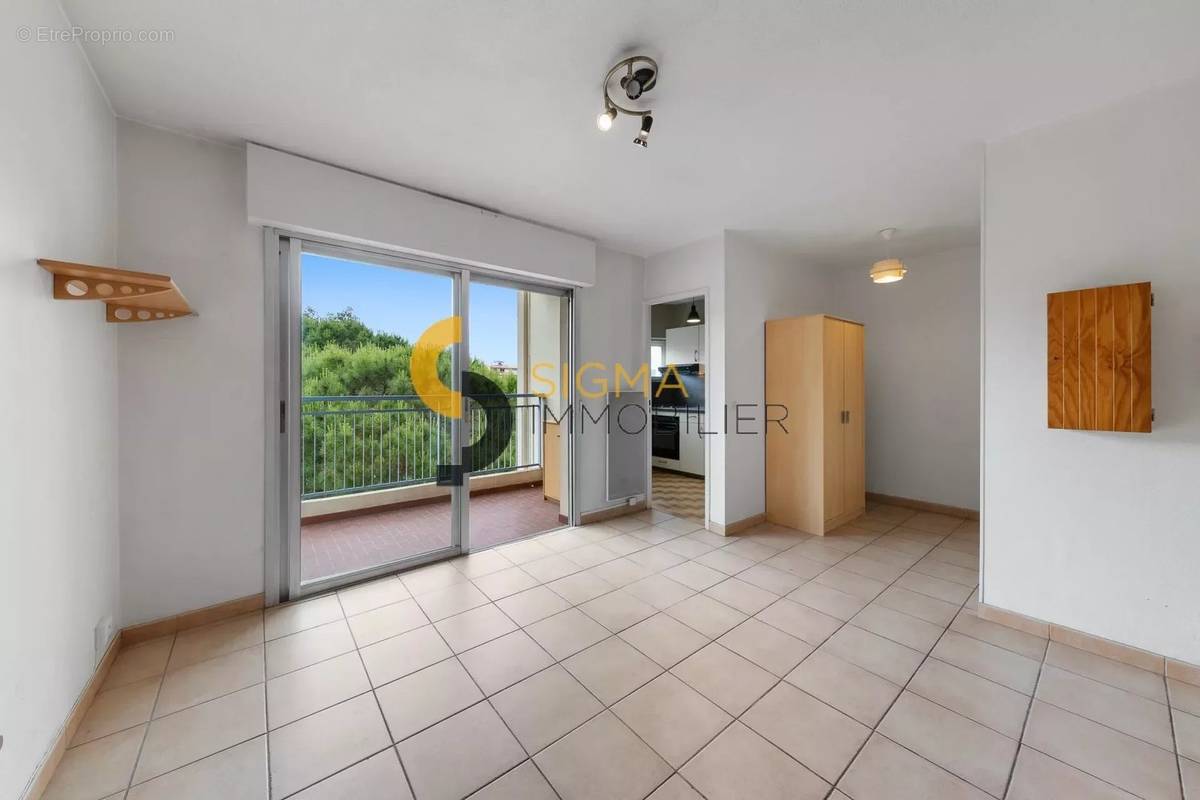 Appartement à CAGNES-SUR-MER