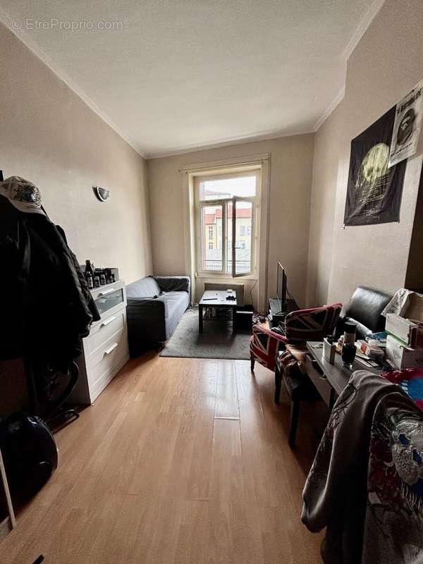 Appartement à SAINT-ETIENNE