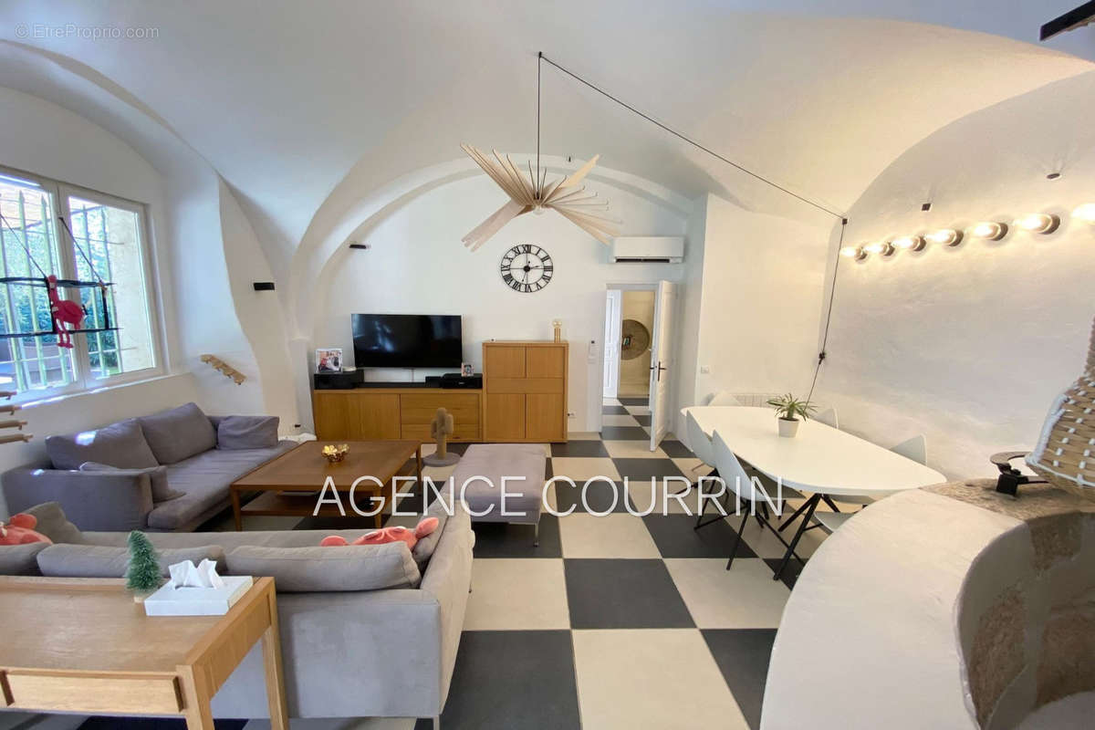 Appartement à GRASSE