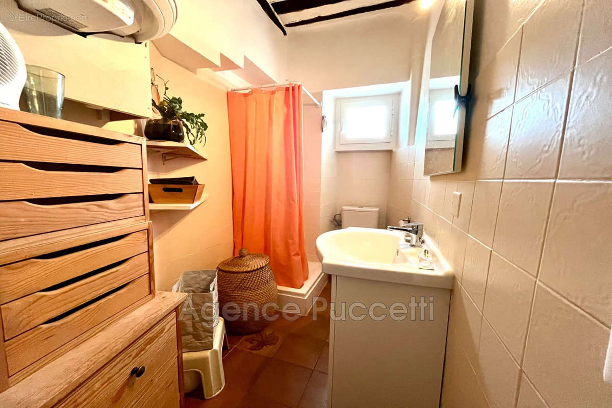 Appartement à VENCE