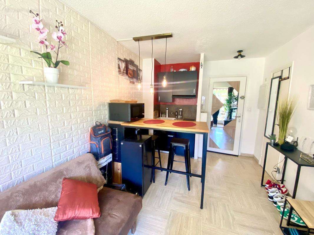 Appartement à VILLENEUVE-LOUBET