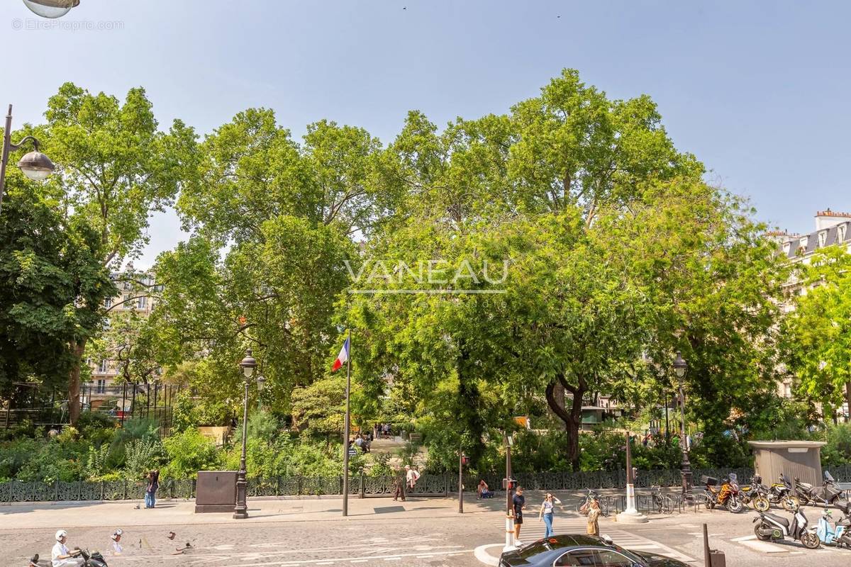 Appartement à PARIS-9E