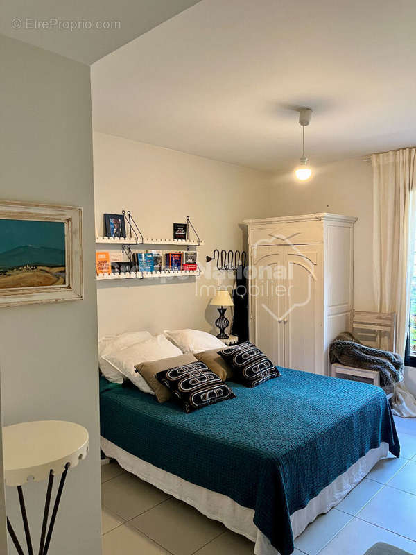 Appartement à VILLENEUVE-LES-AVIGNON