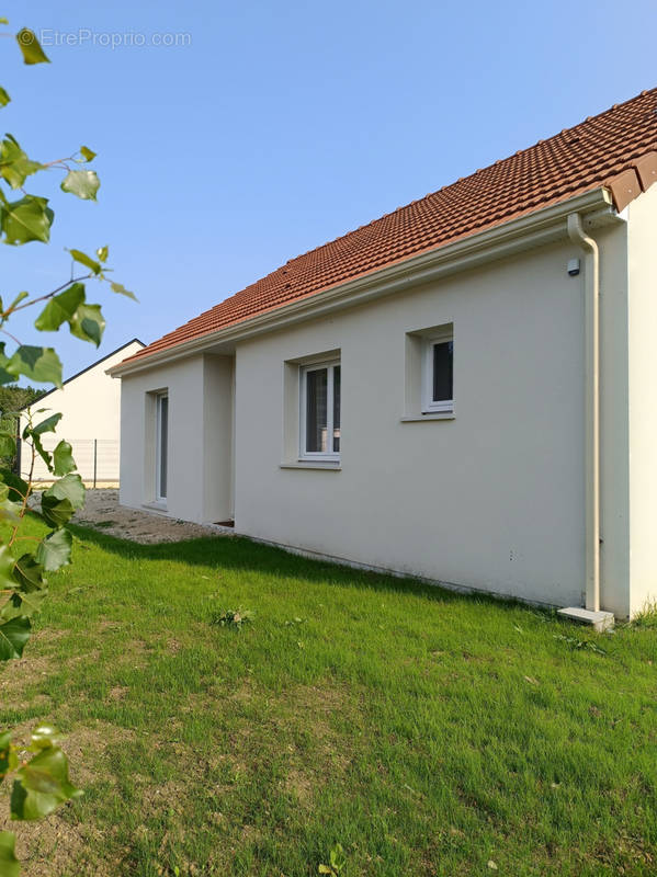 Maison à JOUY-LE-POTIER