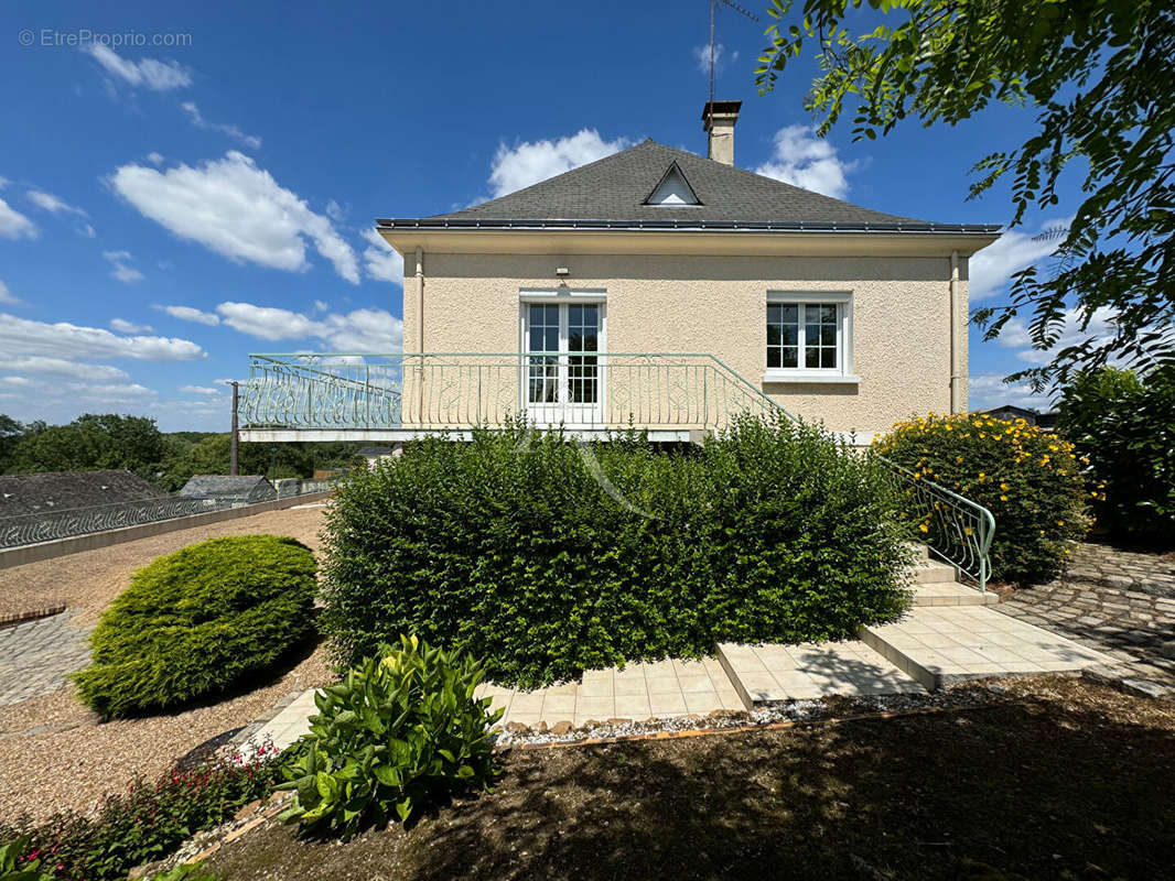 Maison à BRIOLLAY