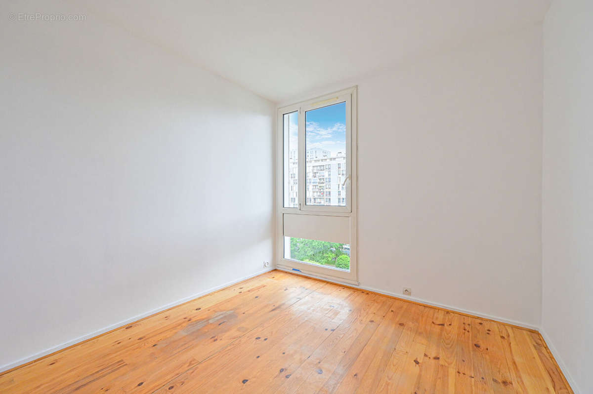 Appartement à PARIS-20E