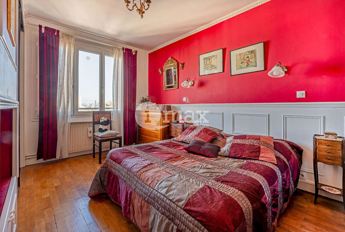 Appartement à COLOMBES