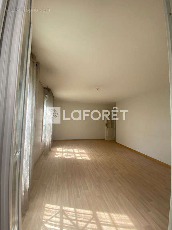 Appartement à COMPIEGNE