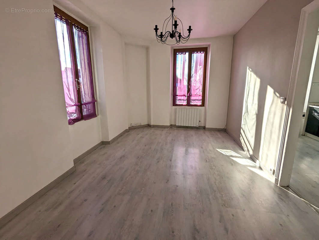 Appartement à PERSAN