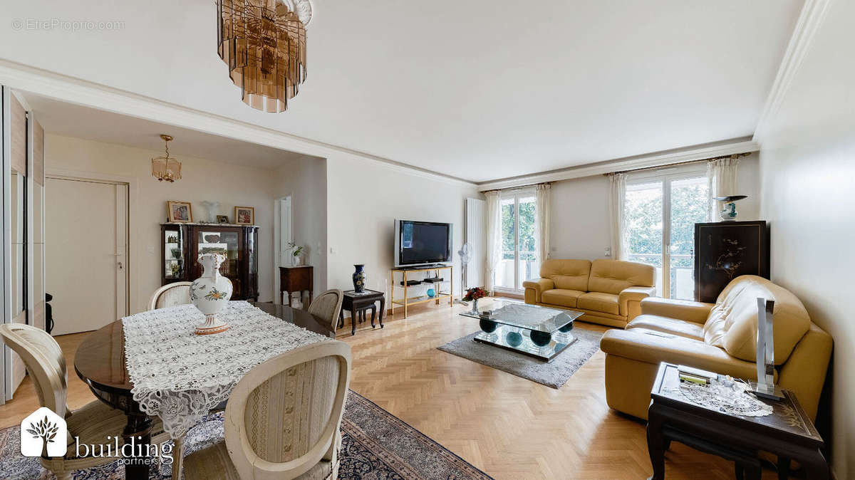 Appartement à LEVALLOIS-PERRET