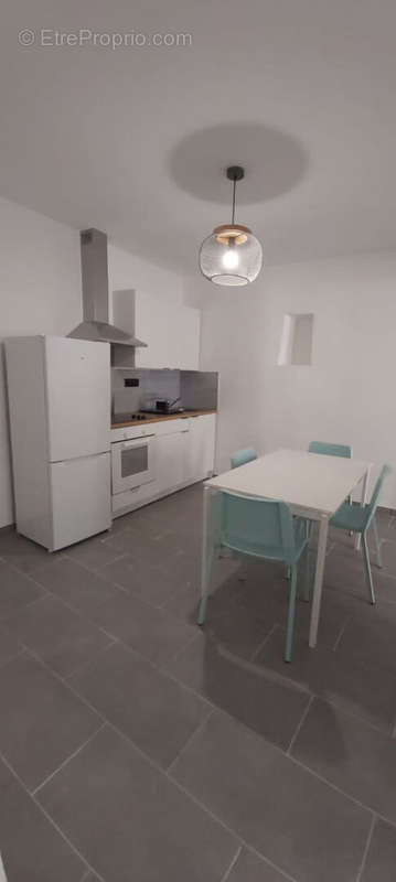 Appartement à SAINT-MAXIMIN-LA-SAINTE-BAUME