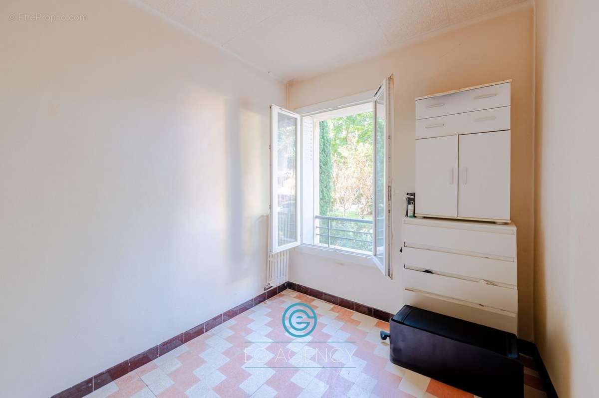 Appartement à MARSEILLE-9E