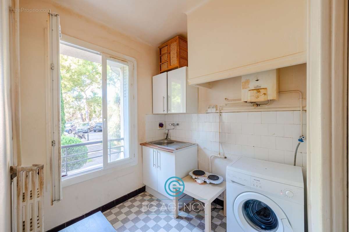 Appartement à MARSEILLE-9E