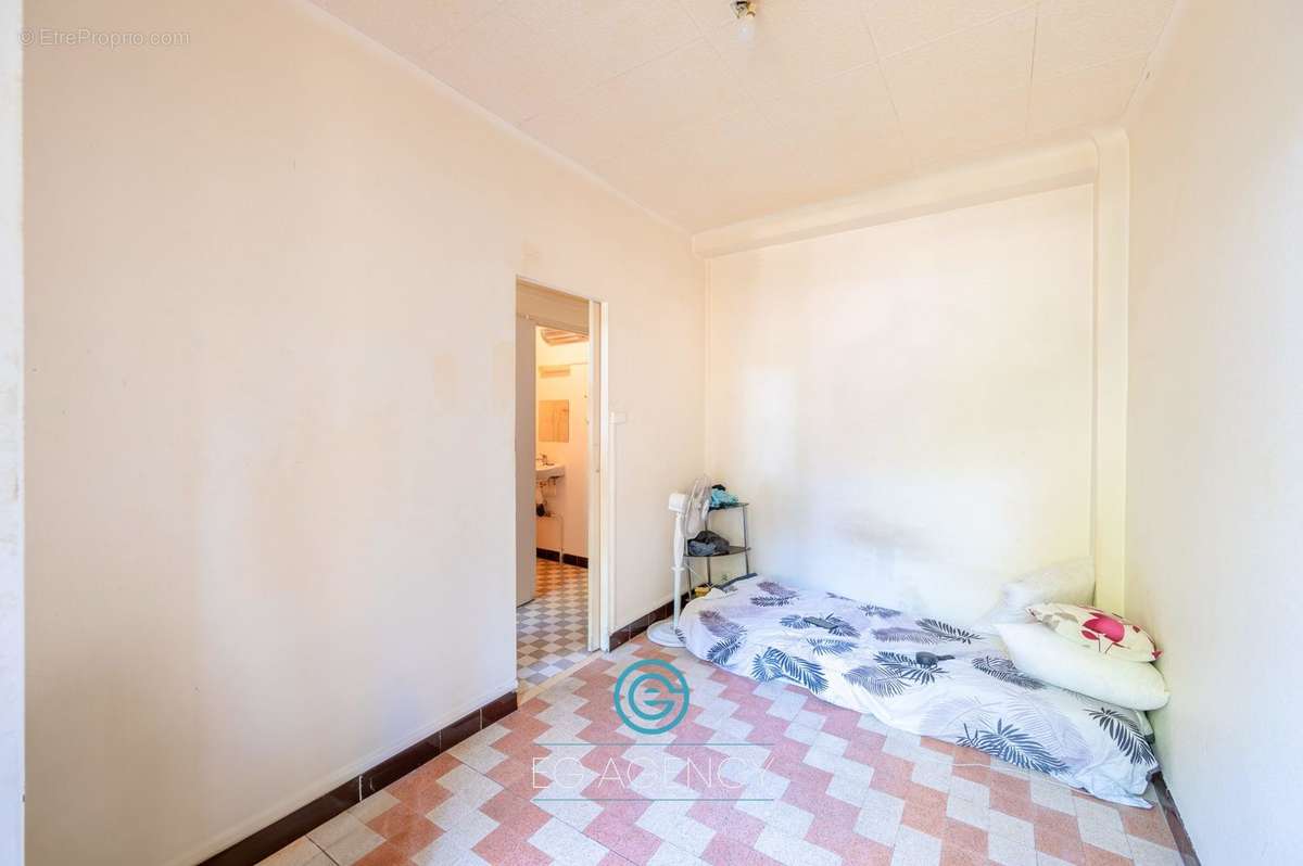 Appartement à MARSEILLE-9E