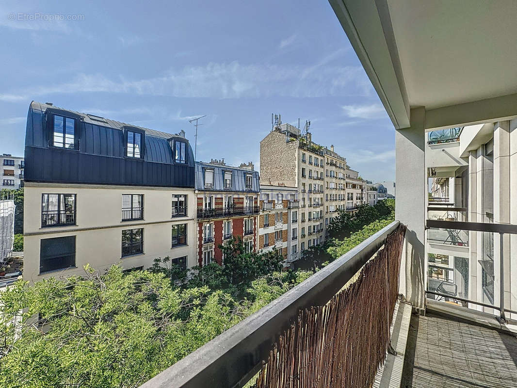 Appartement à PARIS-12E