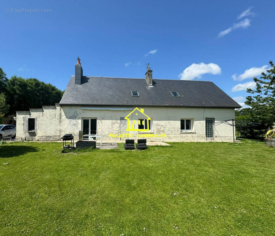 Maison à SAINT-ROMAIN-DE-COLBOSC