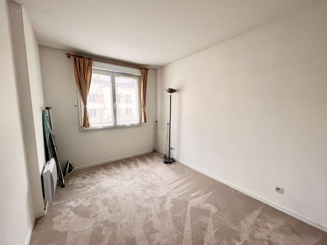 Appartement à ISSY-LES-MOULINEAUX