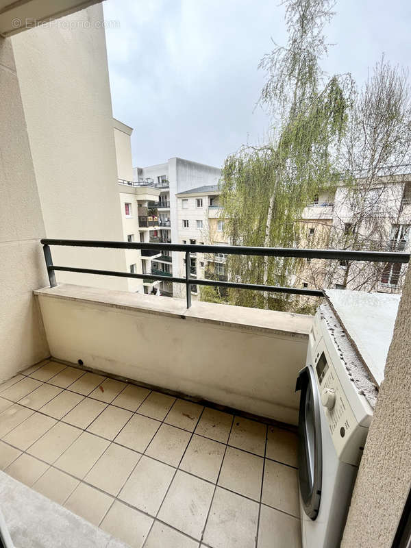 Appartement à ISSY-LES-MOULINEAUX