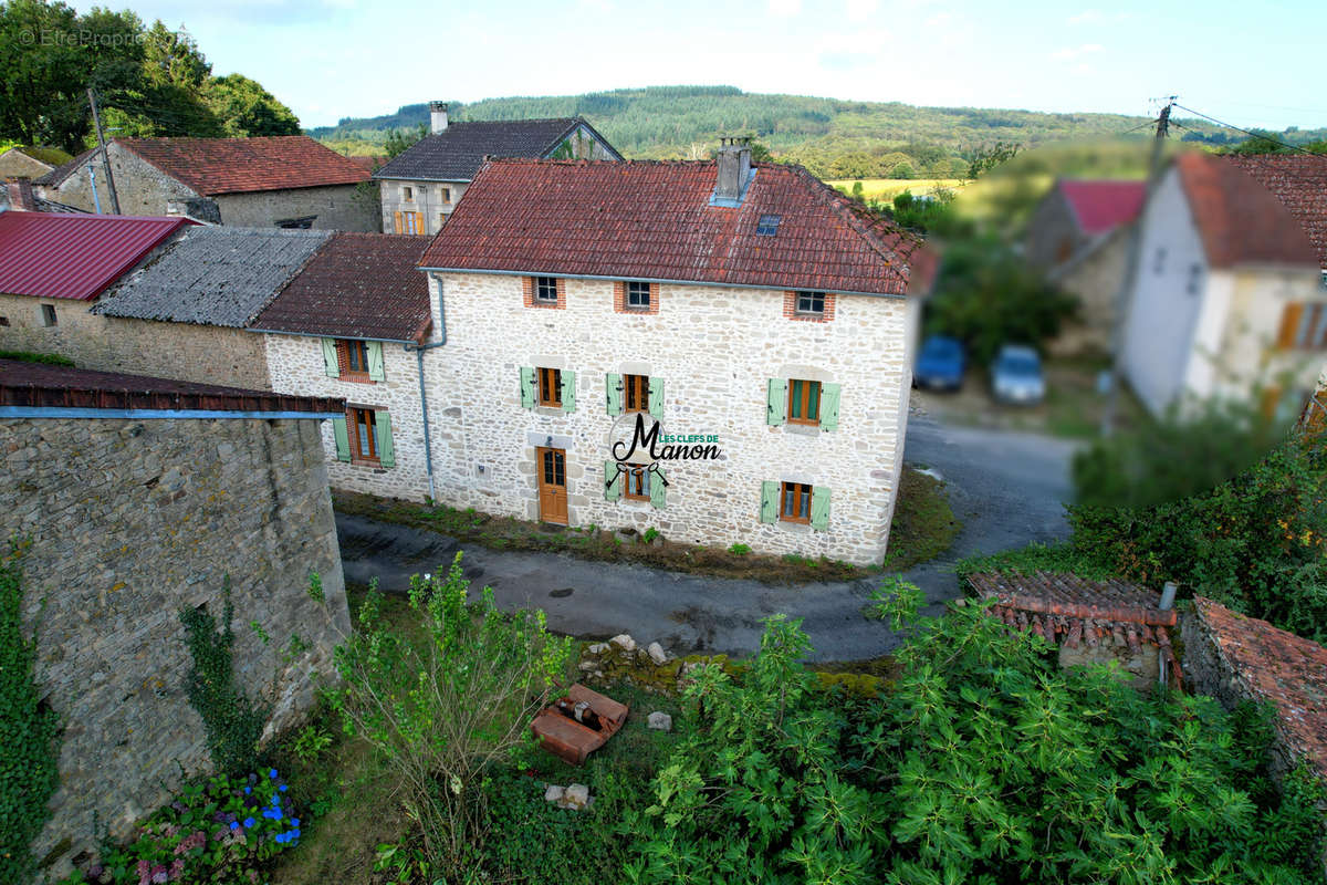 Maison à BESSINES-SUR-GARTEMPE