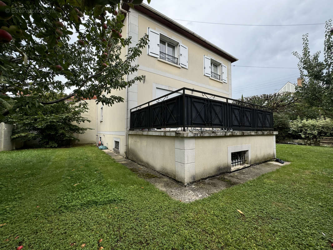 Maison à CHELLES