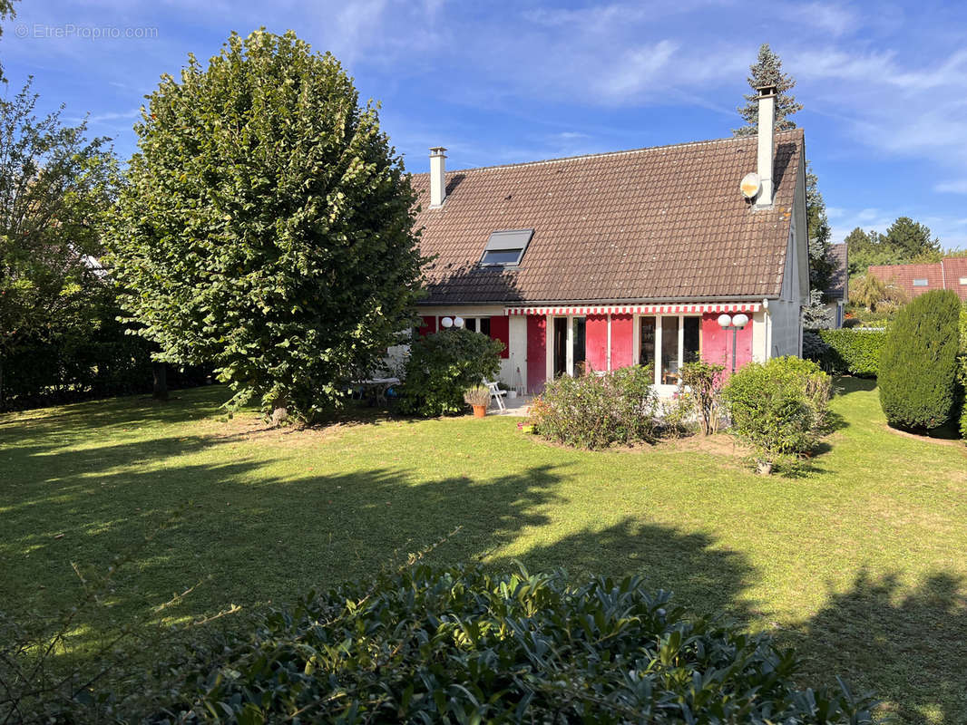 Maison à CHELLES