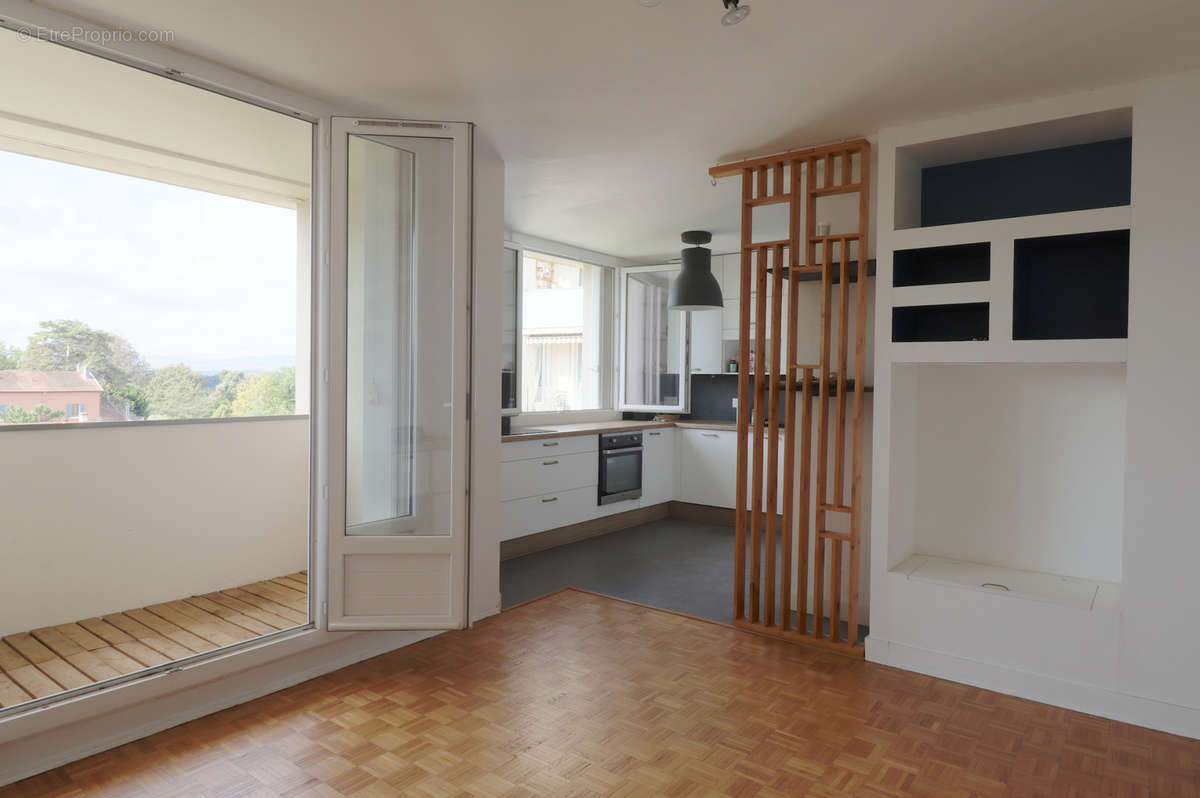 Appartement à CALUIRE-ET-CUIRE