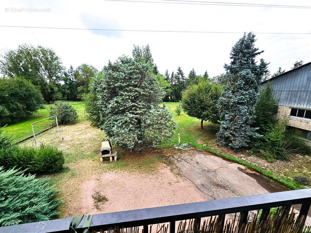 Appartement à SAINT-VINCENT-DE-BOISSET