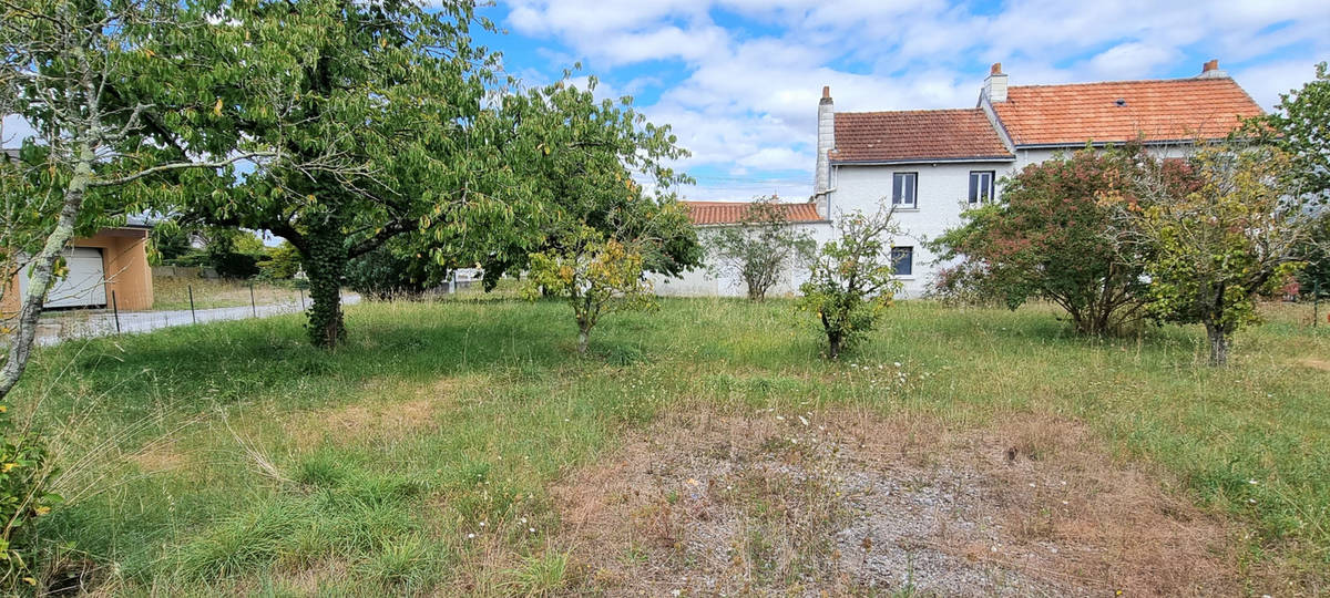 Maison à SAINT-GEREON