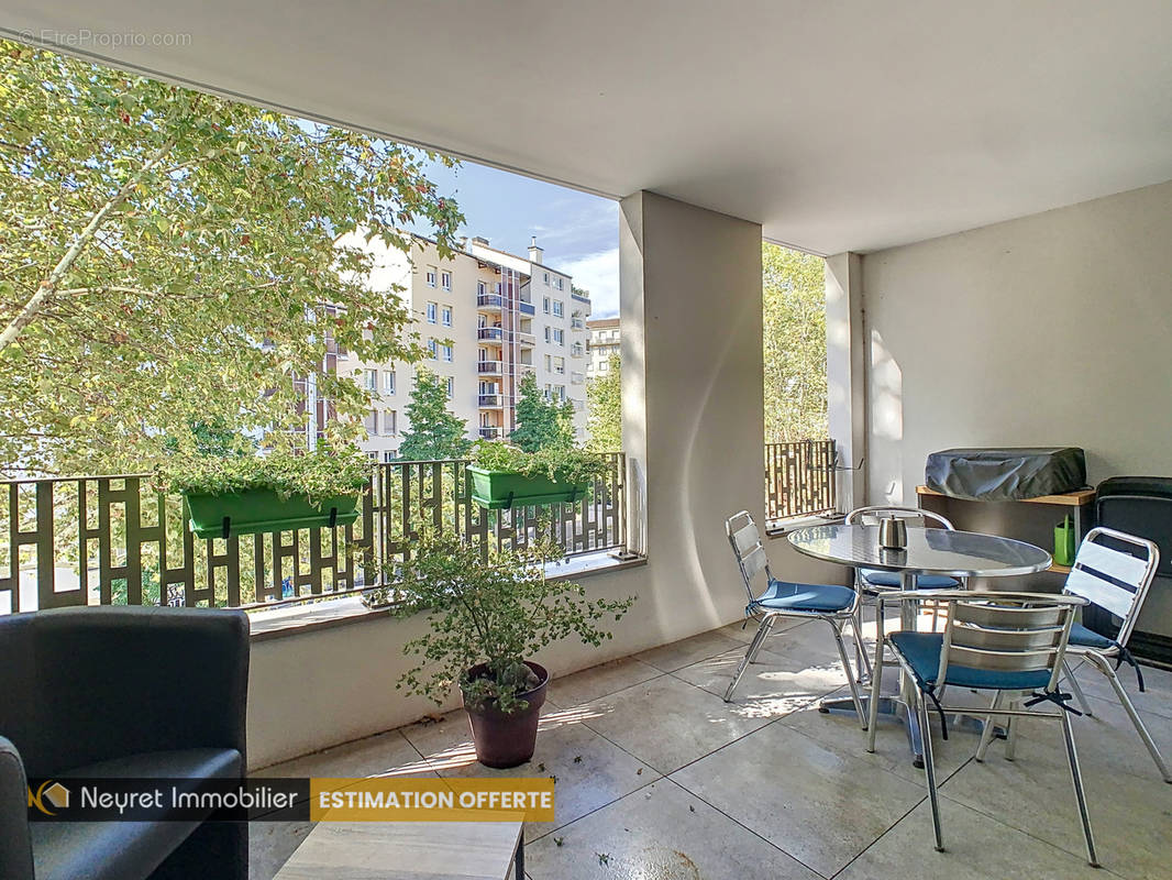 Appartement à LYON-7E