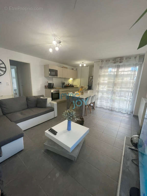 Appartement à SAINT-ORENS-DE-GAMEVILLE