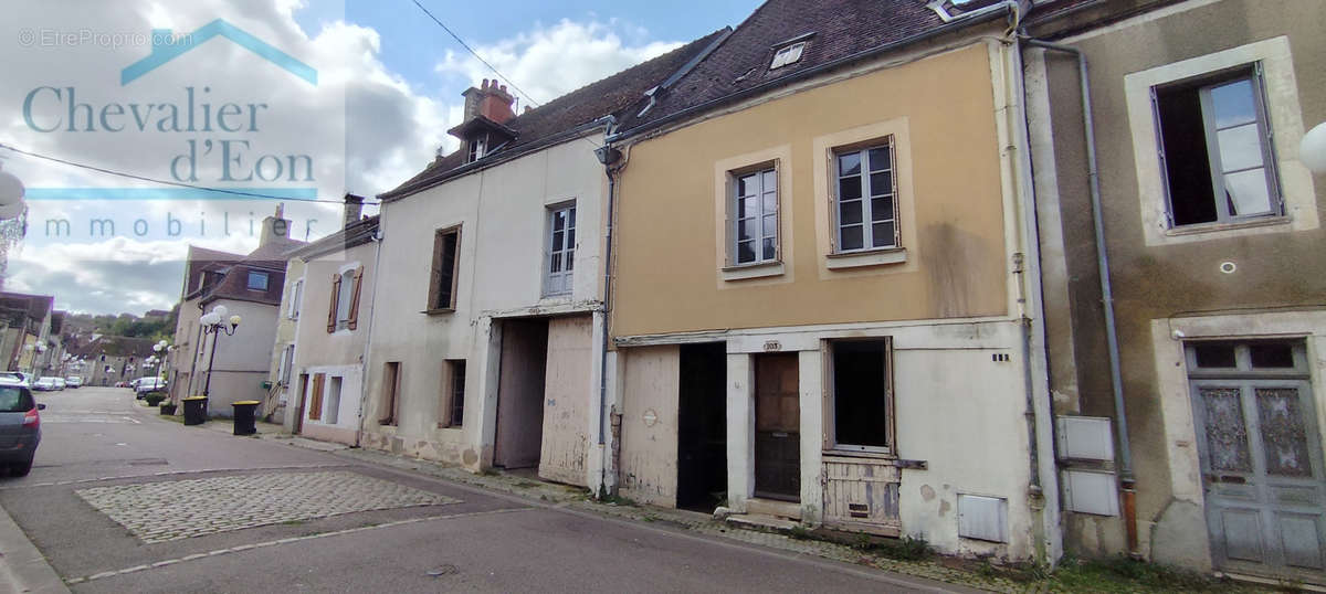 Maison à TONNERRE