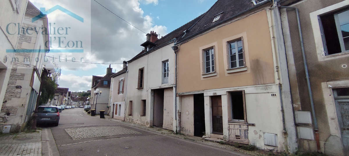 Maison à TONNERRE