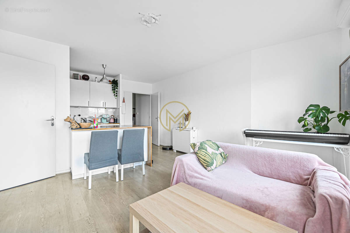 Appartement à MAISONS-ALFORT