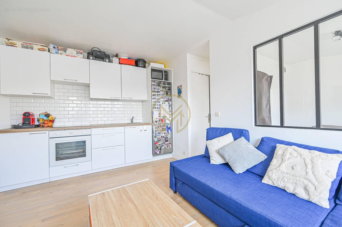 Appartement à PARIS-17E