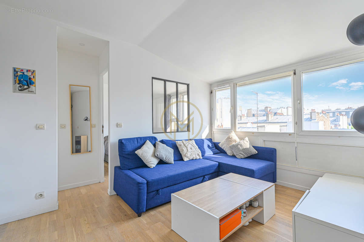 Appartement à PARIS-17E