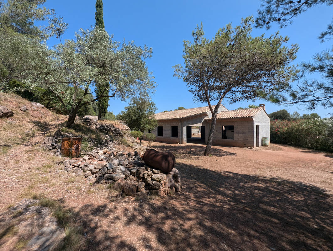 Maison à CAZEDARNES