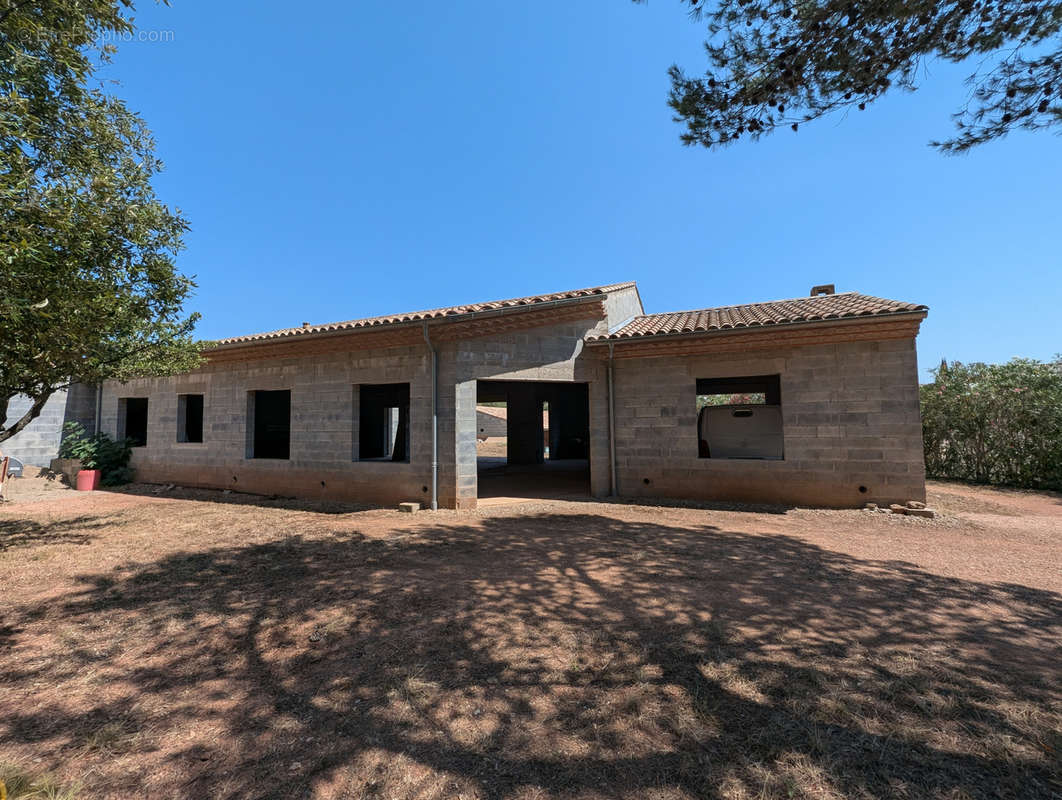 Maison à CAZEDARNES