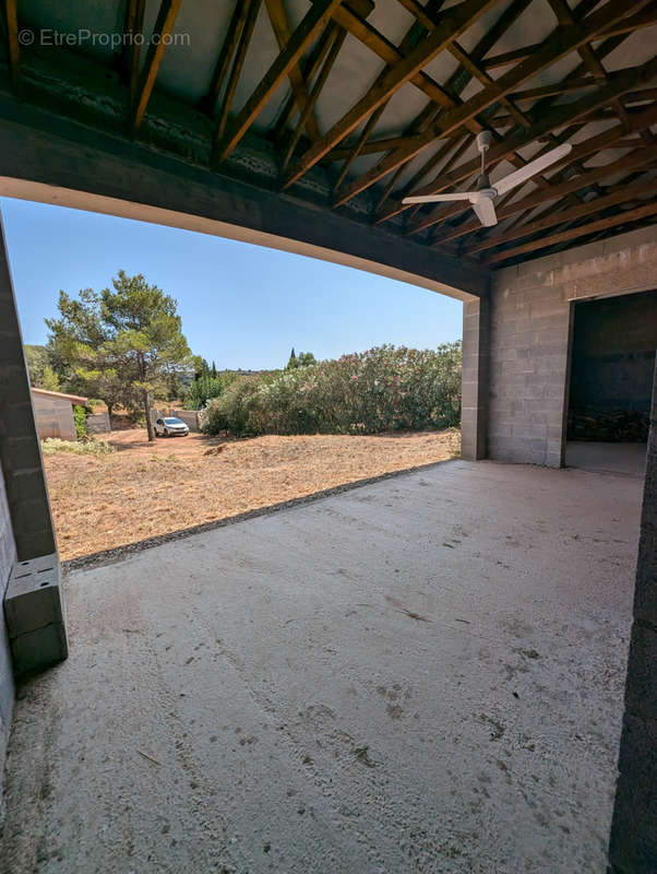 Maison à CAZEDARNES