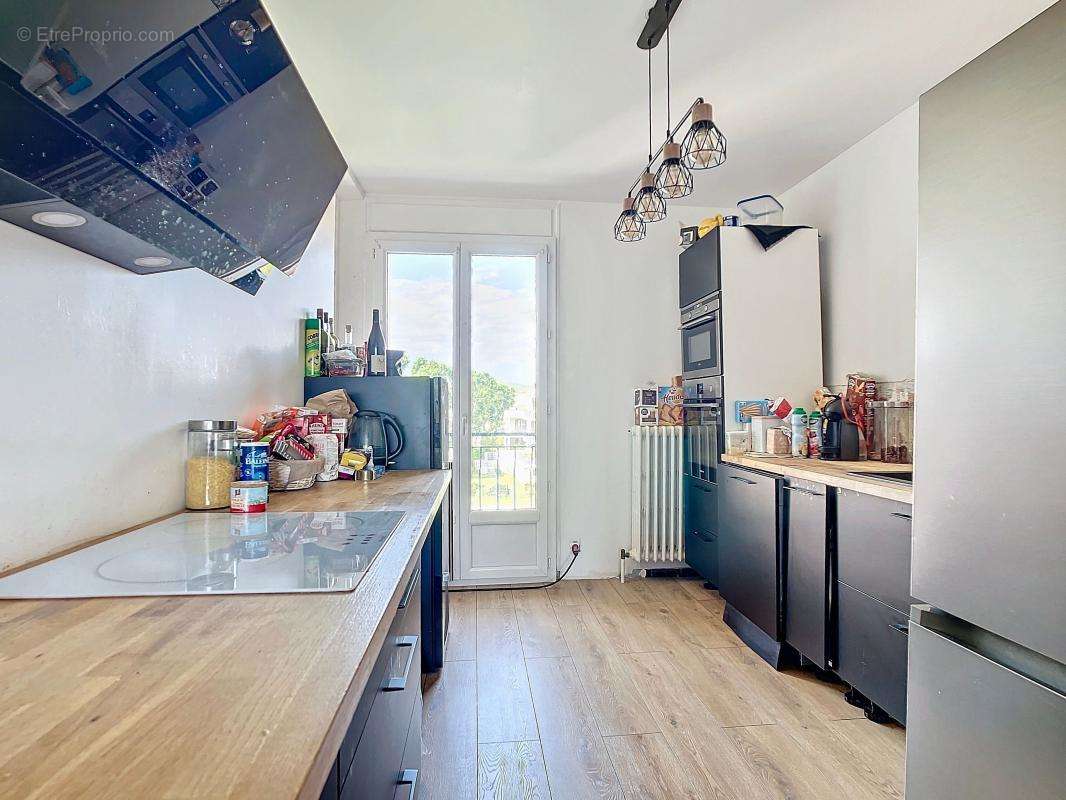 Appartement à TOURNON-SUR-RHONE