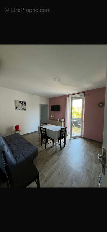 Appartement à LAMALOU-LES-BAINS