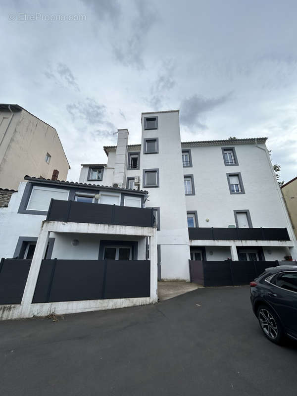 Appartement à LAMALOU-LES-BAINS