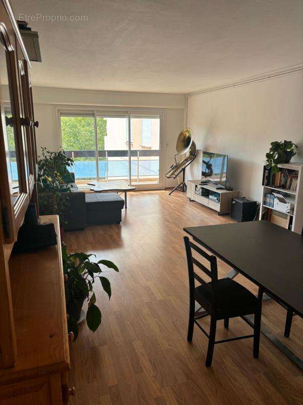 Appartement à RAMONVILLE-SAINT-AGNE