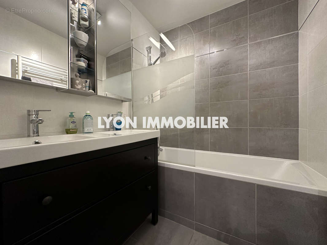 Appartement à LYON-3E