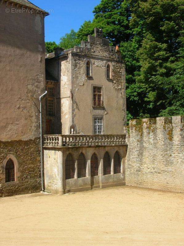 Maison à SAINT-LEONS