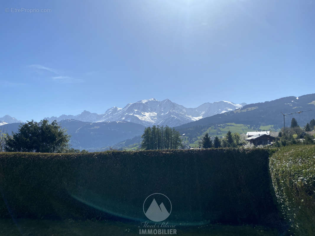 Appartement à COMBLOUX