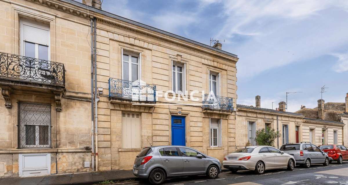 Appartement à BORDEAUX