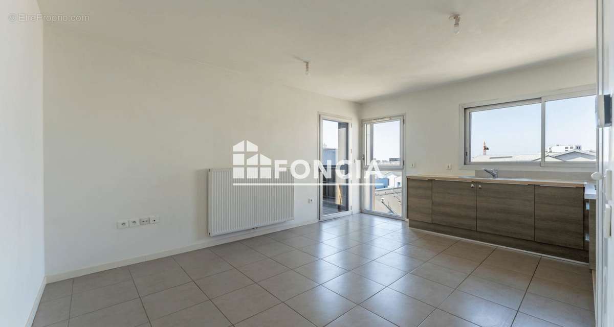 Appartement à BORDEAUX